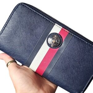 Tommy Hilfiger Long Red White Blue Wallet With Full Zip